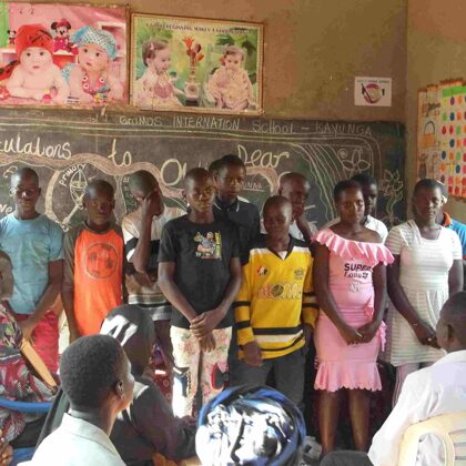 l@s alumn@s del año pasado reciben sus certificados