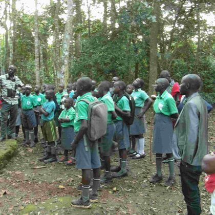 la excursion terminó en la selva 'mabira forest'